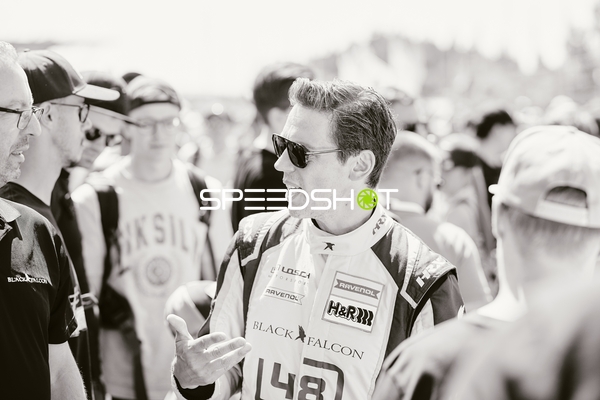 Rennfahrer bei 24h Rennen 2025 Nürburgring