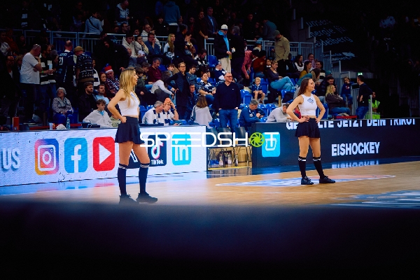 Cheerleading Performance