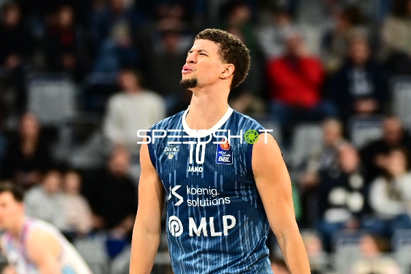 Szene mit Samuell Williamson (10; MLP Academics Heidelberg)