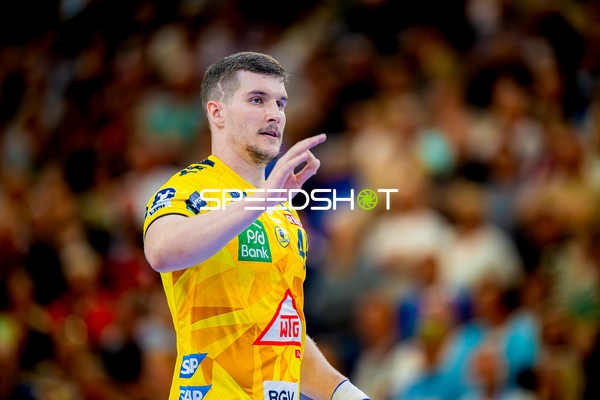 Ballführung Halil Jaganjac (45;Rhein Neckar Löwen)