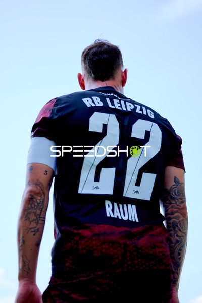 David Raum (22; RB Leipzig) in Aktion