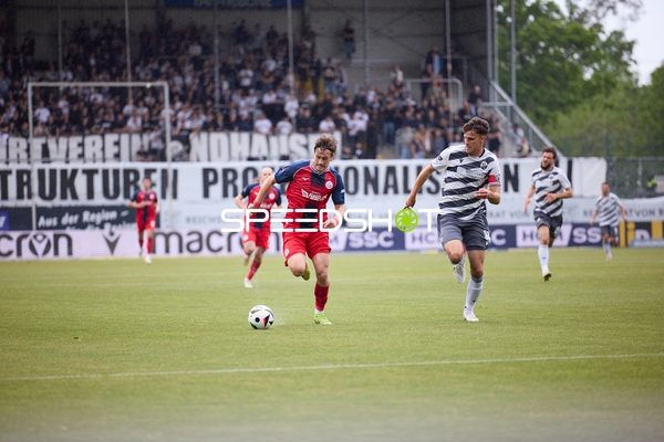 Sprint Adrien Lebeau (14;FC Hansa Rostock), Jakob Lewald (14;SV Sandhausen)