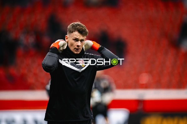 Torwart Alexander Nübel (33; VfB Stuttgart) in Aktion