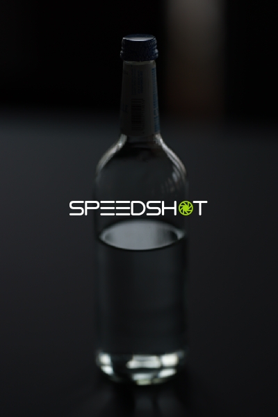 Es handelt sich um ein Bild einer Flasche.