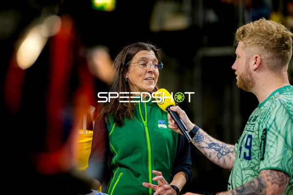 Moderator im Interview