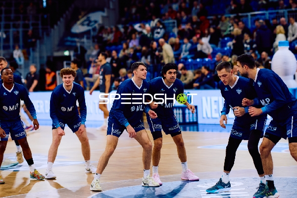 Aufwärmen der Spieler