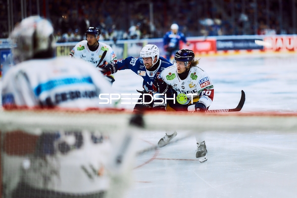 Zweikampf zwischen Mannheim und Berlin in den Playoffs