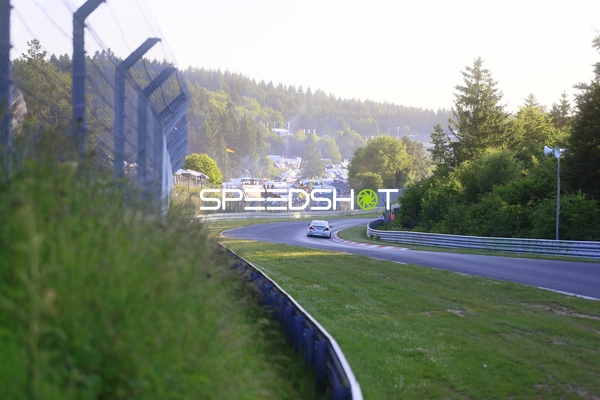 Rennfahrzeug auf der Nordschleife