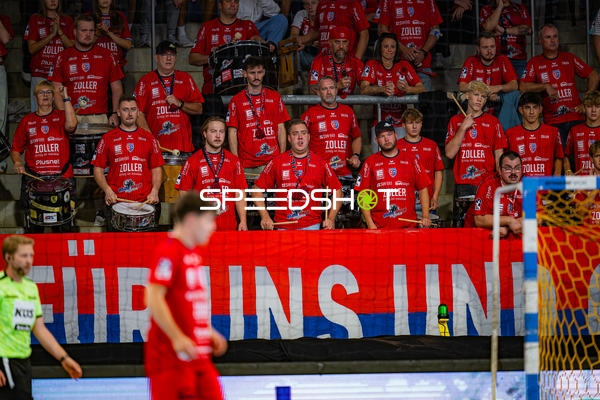 Fans von SG BBM Bietigheim unterstützen