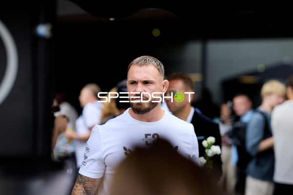 Ringside-Zone Face-Off Pressekonferenz