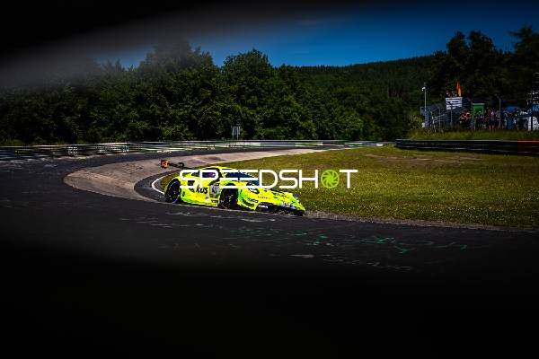 Rennfahrzeug auf der Rennstrecke