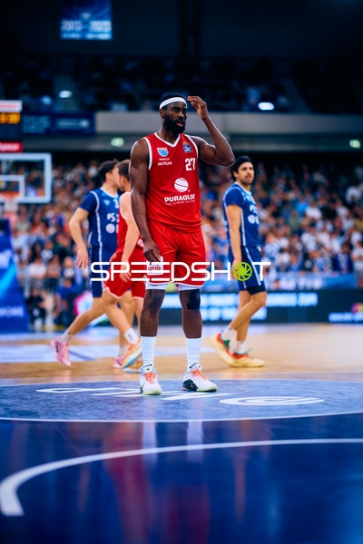 Nummer 27 der Syntainics MBC in Aktion