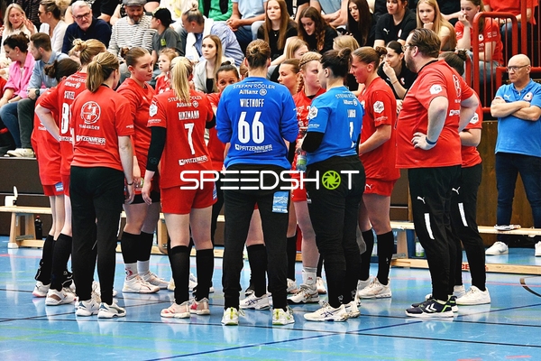 Teamhuddle der Kurpfalz Bären beim Timeout