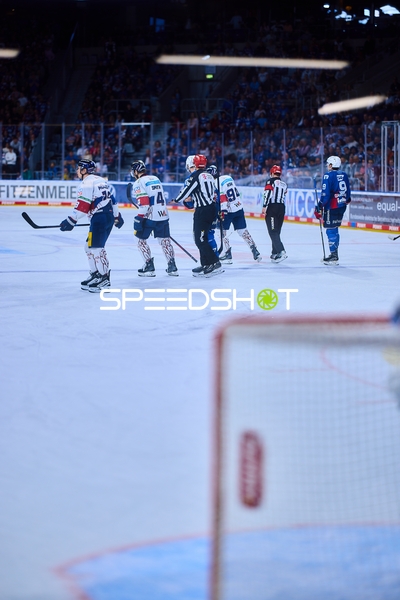 Eisbären Berlin auf dem Eis