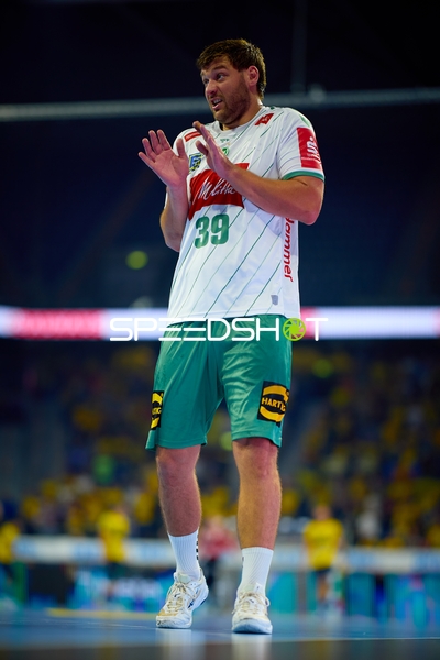 Malte Donker verteidigt