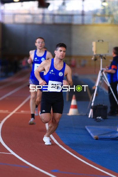 Dube Charles in Aktion