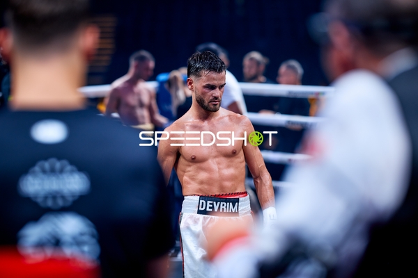 Devrim Gökduman (101; VIP) in der Ringside Zone