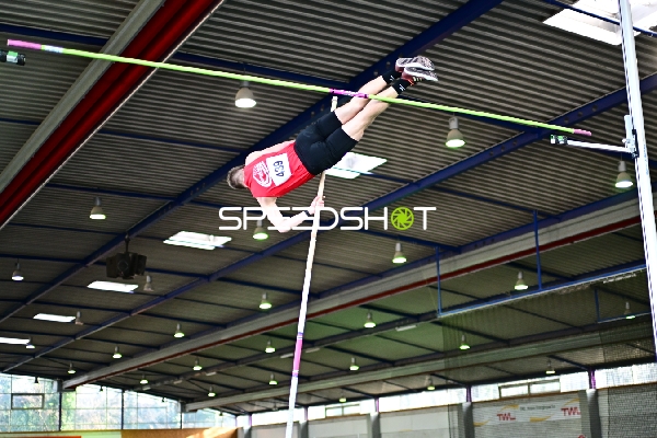 Stabhochsprung von 439; LG Region Karlsruhe