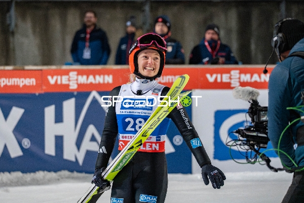 Two-Nights Tour Skispringen Damen