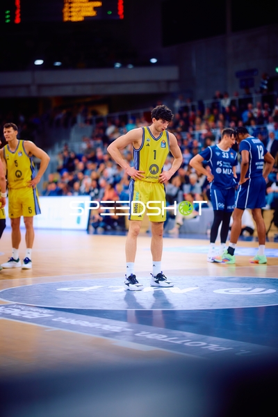 Spieler im Fokus vor Spielbeginn