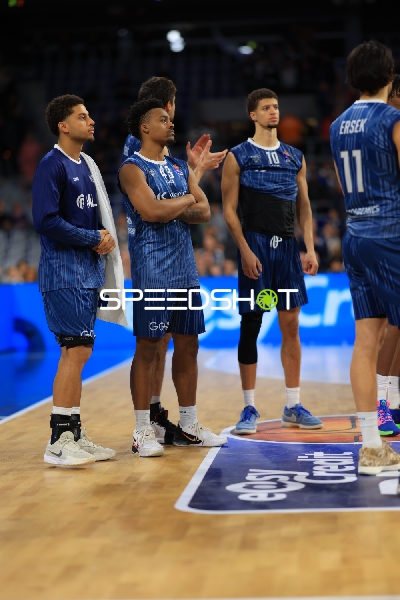 Szene mit Kevin McClain (3; MLP Academics Heidelberg) und Samuell Williamson (10; MLP Academics Heidelberg)