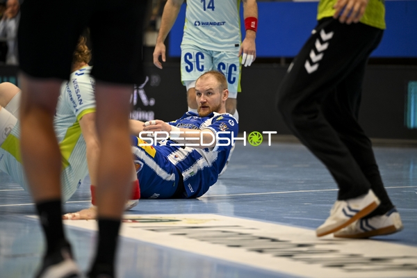 Peter Walz (14; ThSV Eisenach) am Boden