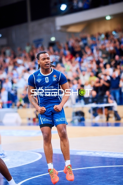 Feier DJ Horne (0;MLP Academics Heidelberg)