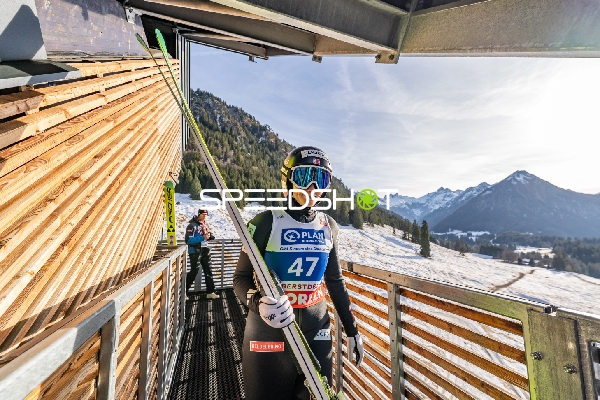 Two-Nights Tour Skispringen Damen