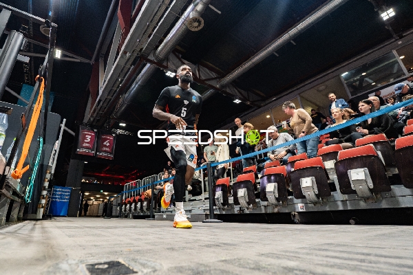 Corey Davis (5; NINERS Chemnitz) in Aktion