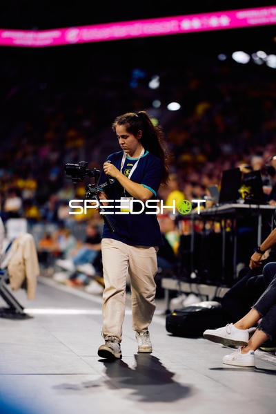 Offizielle Person in Halle