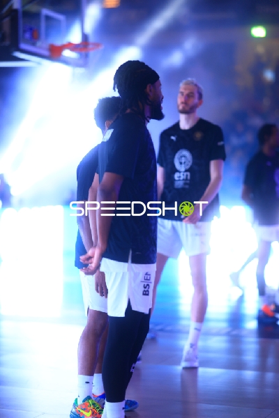 Blick in die Halle vor dem Spiel