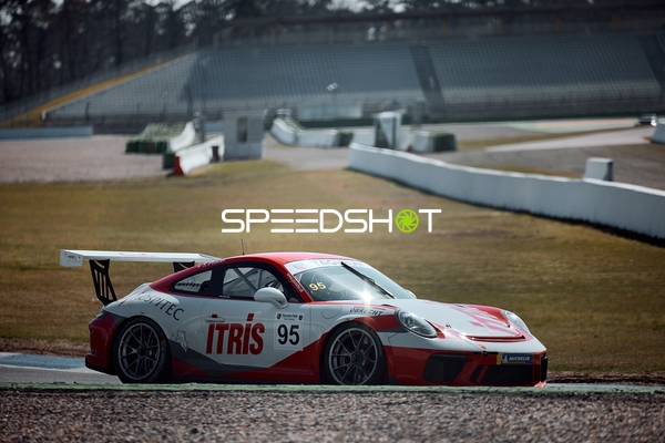 Tomas Pfister fährt auf dem Hockenheimring