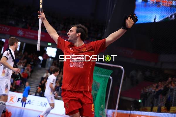 Ignacio ABAJO (14; Spanien) jubelt im Vordergrund