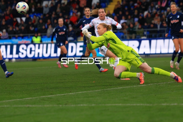 Torwartparade und Verteidigung