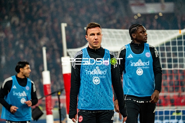 Spieler beim Aufwärmen