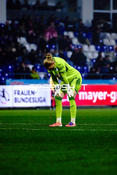 Torwart in Defensive