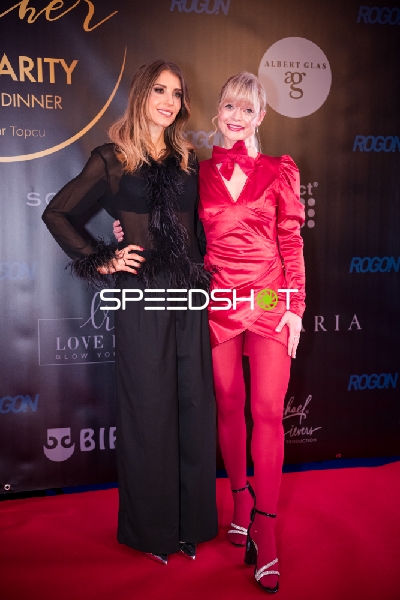 Charity Gala Dinner im Winter Varieté