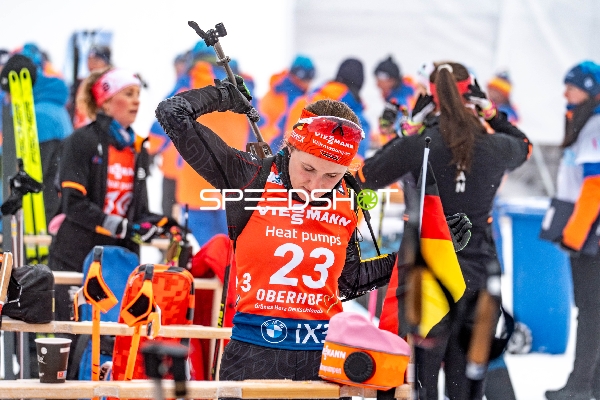 Biathlon, BMW IBU WORLD CUP BIATHLON, Sprint Frauen 7,5 km, Oberhof, Deutschland, HETTICH-WALZ Janina #23 GER.