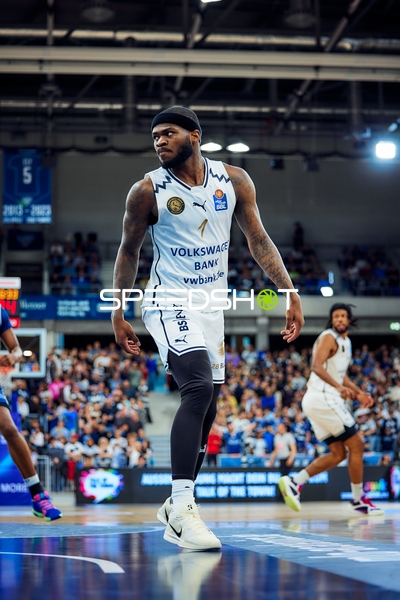 Basketball Löwen Braunschweig läuft