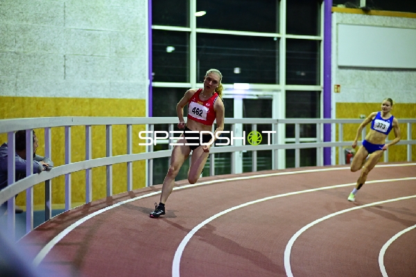 Leichtathletik: 462; LG Region Karlsruhe und Pecht Luise (373; TSV SCHOTT Mainz) in Aktion