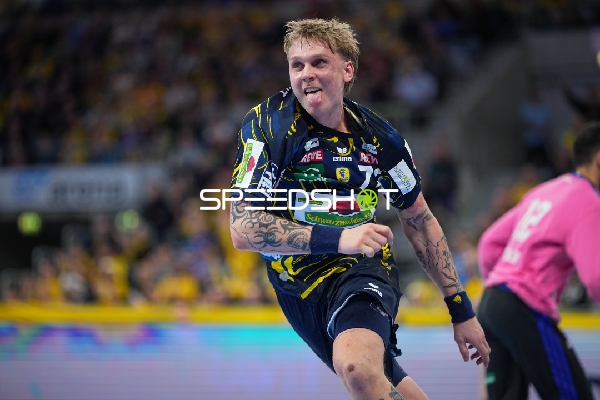 Edwin Aspenbäck (78; Rhein Neckar Löwen) in Aktion