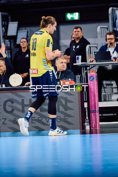 Spieler verlässt das Spielfeld