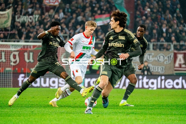 Ballkontrolle und Verteidigung