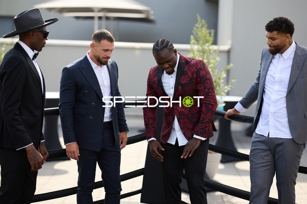 Ringside-Zone Face-Off