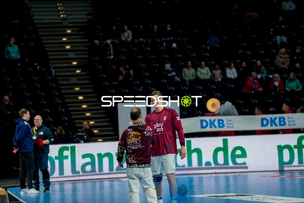 Dominik Axmann (15; HSV Hamburg) in Szene