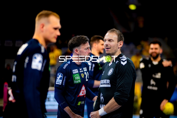 Begrüßung vor dem Spiel