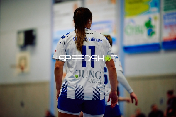 Spielerin von TV Edingen in Aktion