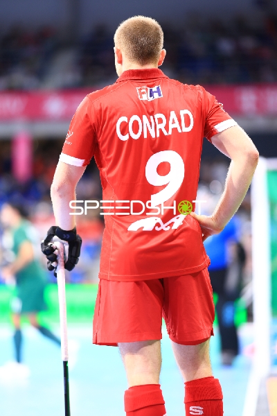 Mika CONRAD (9; Schweiz) in Aktion