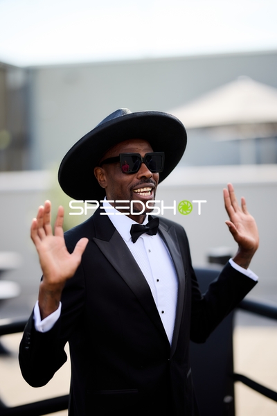 Ringside-Zone Face-Off