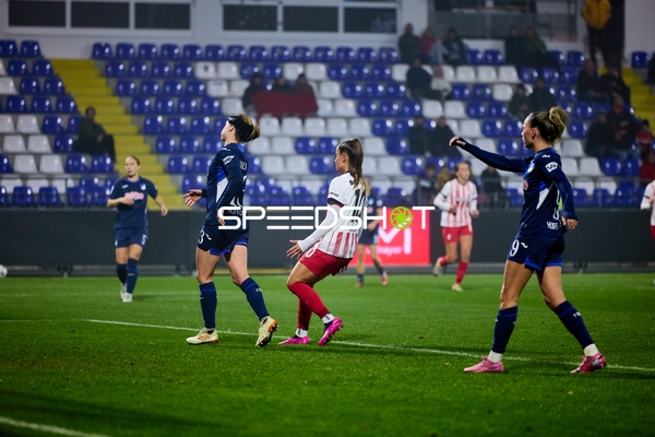 Zweikampf auf dem Spielfeld